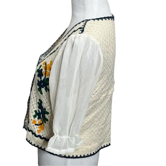 Knit Crochet Button Blouse Women’s XS White Puff Sleeve Embroidered Cottagecore - Picture 4 of 10